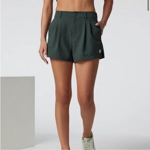Vuori Women’s Dark Aspen Green Solar Shorts Medium